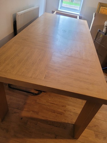 Beauriful dining table no - table,